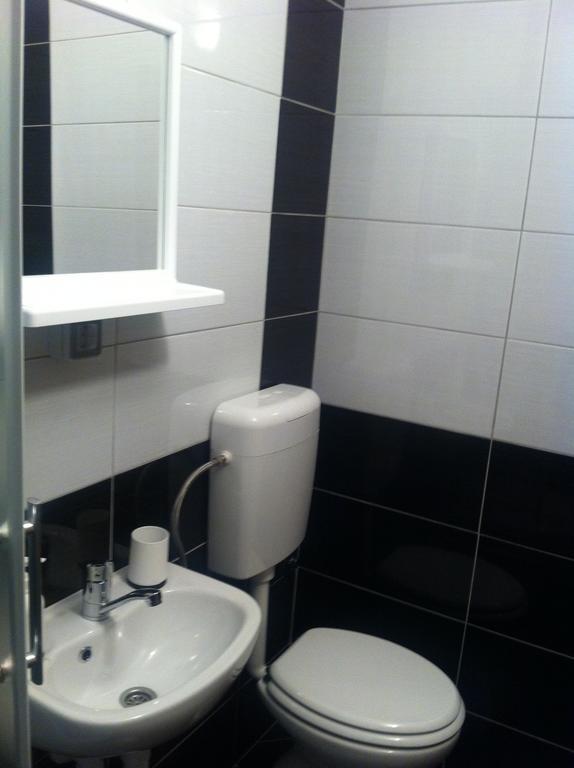 House Pribic Hotel Vrelo Korenicko Phòng bức ảnh