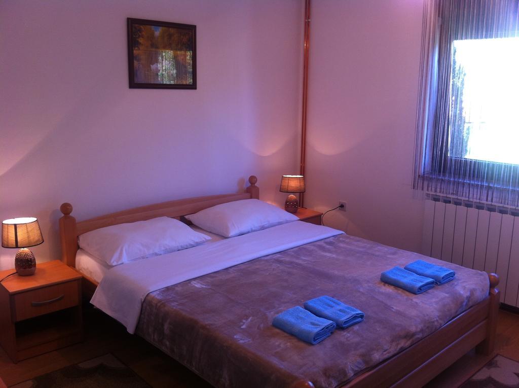 House Pribic Hotel Vrelo Korenicko Phòng bức ảnh